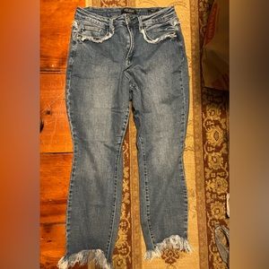 Judy Blue Frayed Jeans. Size 16w